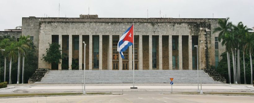 In Cuba, the old foe&#8217;s greenback makes a comeback